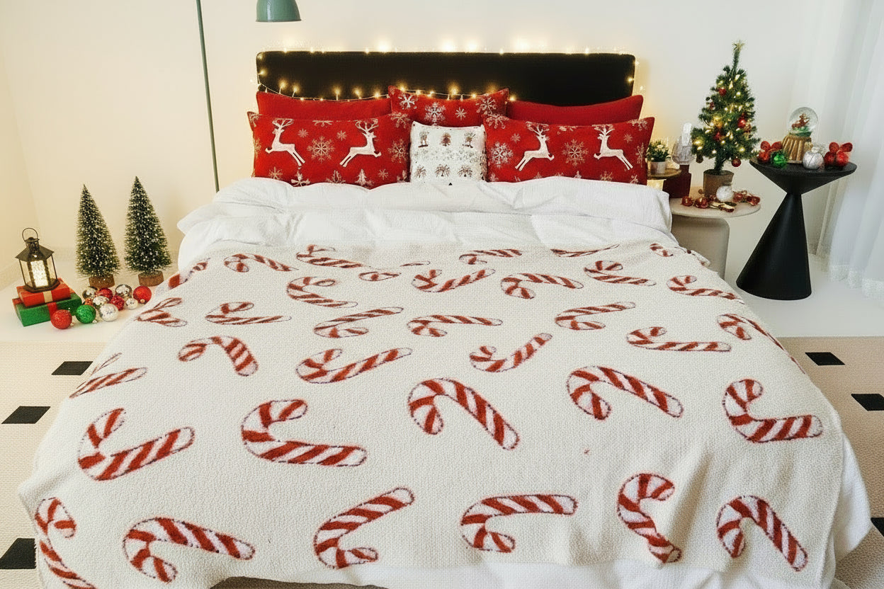 Christmas Luxe Blanket - Candy Cane - Mr & Mrs Christmas